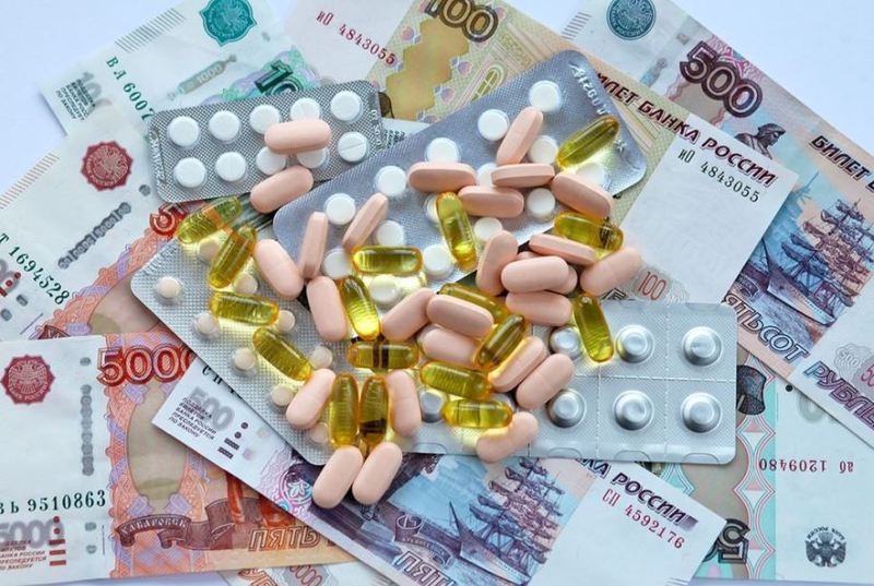 Как должна определяться цена контракта на госзакупках лекарств